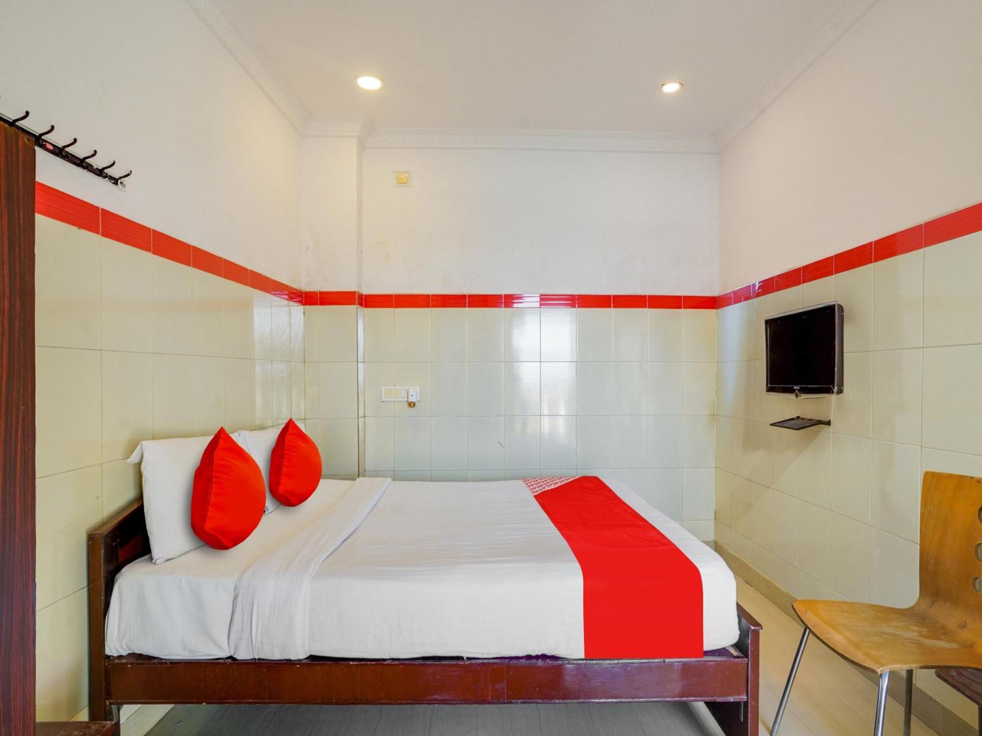 Hotel O Siro Inn Shamshabad Exterior photo